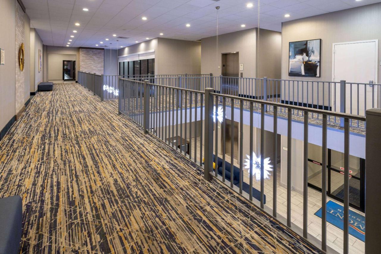 Baymont By Wyndham White Plains - Elmsford Ξενοδοχείο Εξωτερικό φωτογραφία