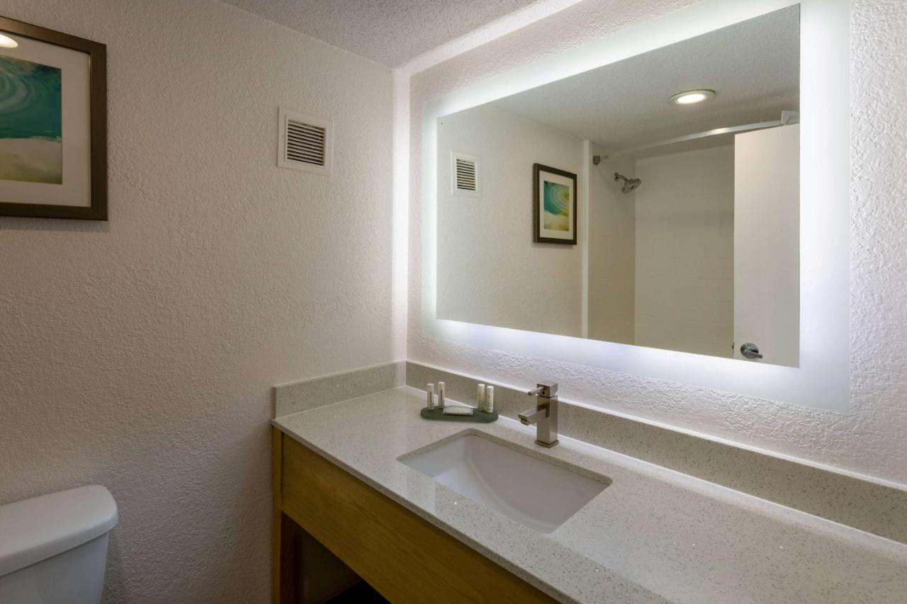 Baymont By Wyndham White Plains - Elmsford Ξενοδοχείο Εξωτερικό φωτογραφία
